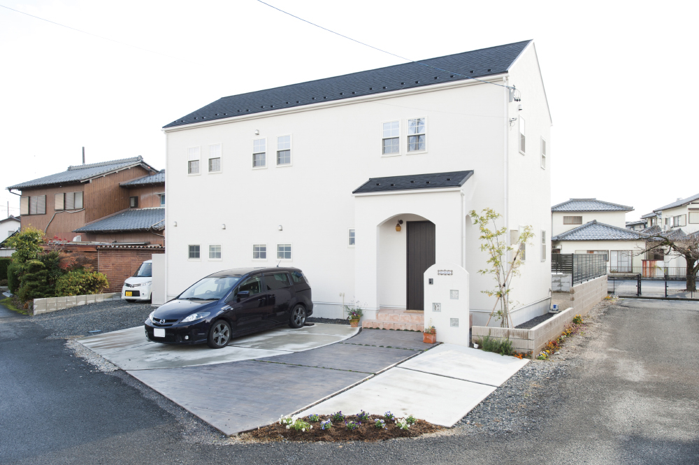 年7月 愛知県内で建て替え 住み替え時にチェックしておきたい新築補助金制度 注文住宅ブルーハウス デザイン 性能 リゾートライフ 愛知 名古屋 豊橋 豊川 岐阜ならお任せください