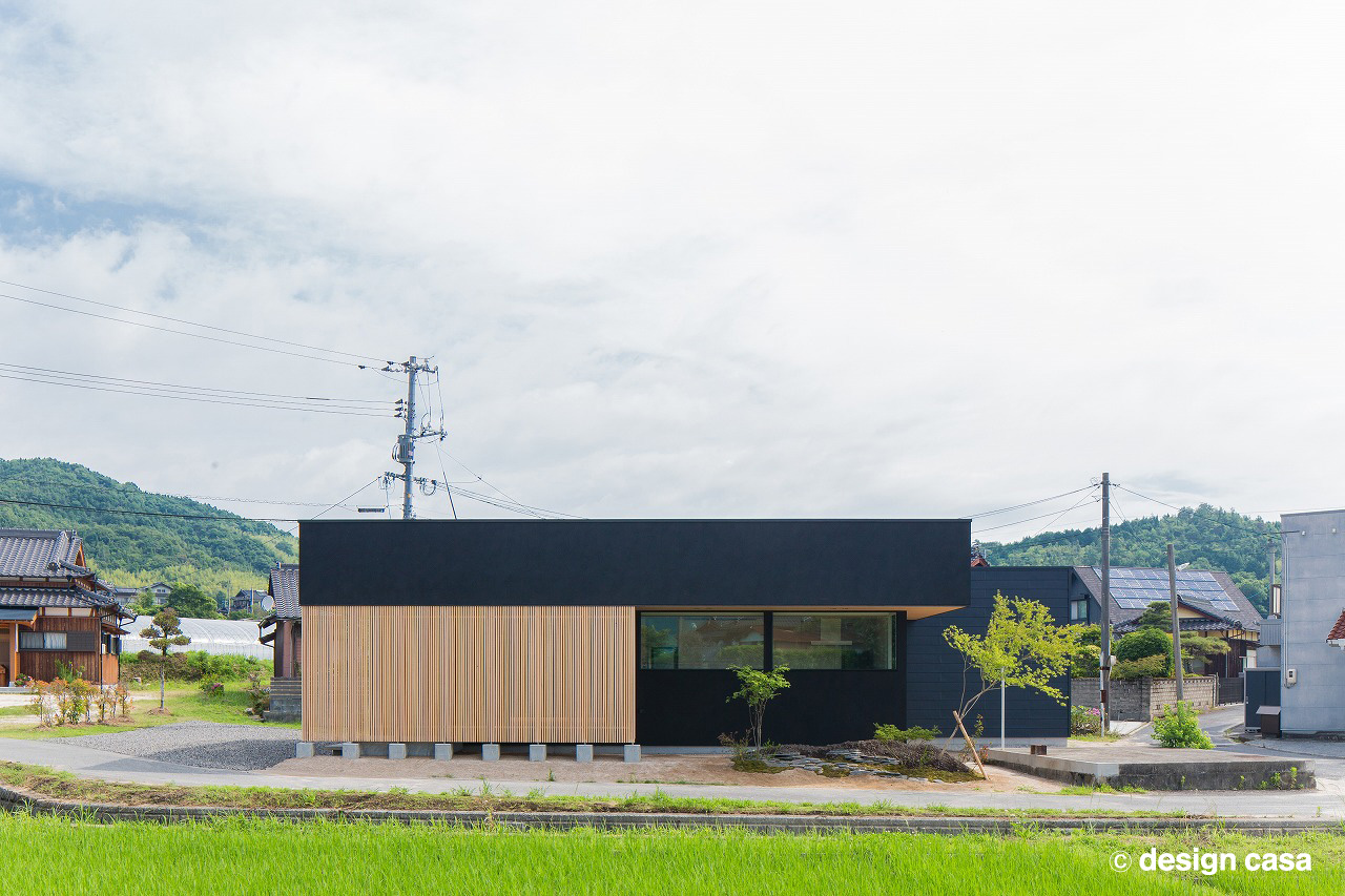 愛知で建築家とつくる和モダンの平屋～黒を基調としたデザイン