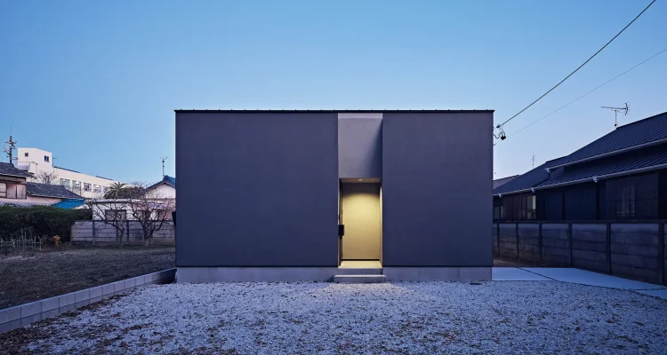 暗がりを楽しむ平屋