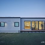 平屋の外構デザインや機能性を高めるコツ｜目隠し、カーポートなどを取り入れたおしゃれな実例、費用相場なども紹介