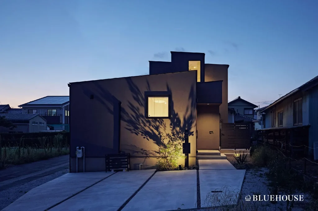 二階建て平屋とは｜二階建て平屋の間取り実例、メリット・デメリットを紹介
