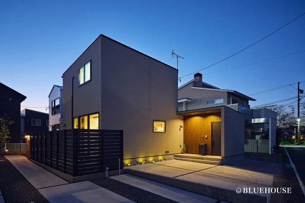 外観｜生活動線にこだわった2階建