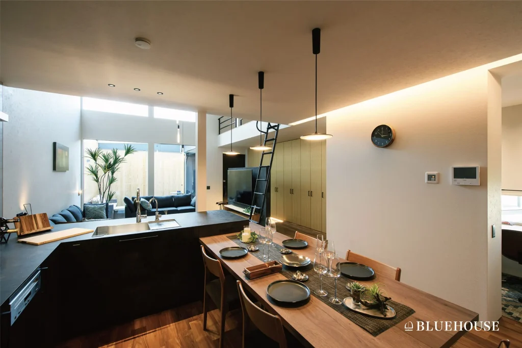 ライフリゾートを感じる中庭がある平屋