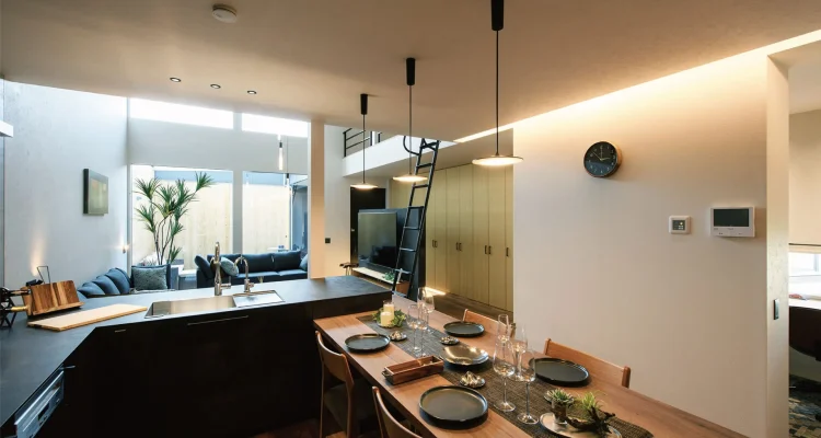 ライフリゾートを感じる中庭がある平屋