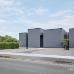 静寂をまとう、木と塗壁の平屋