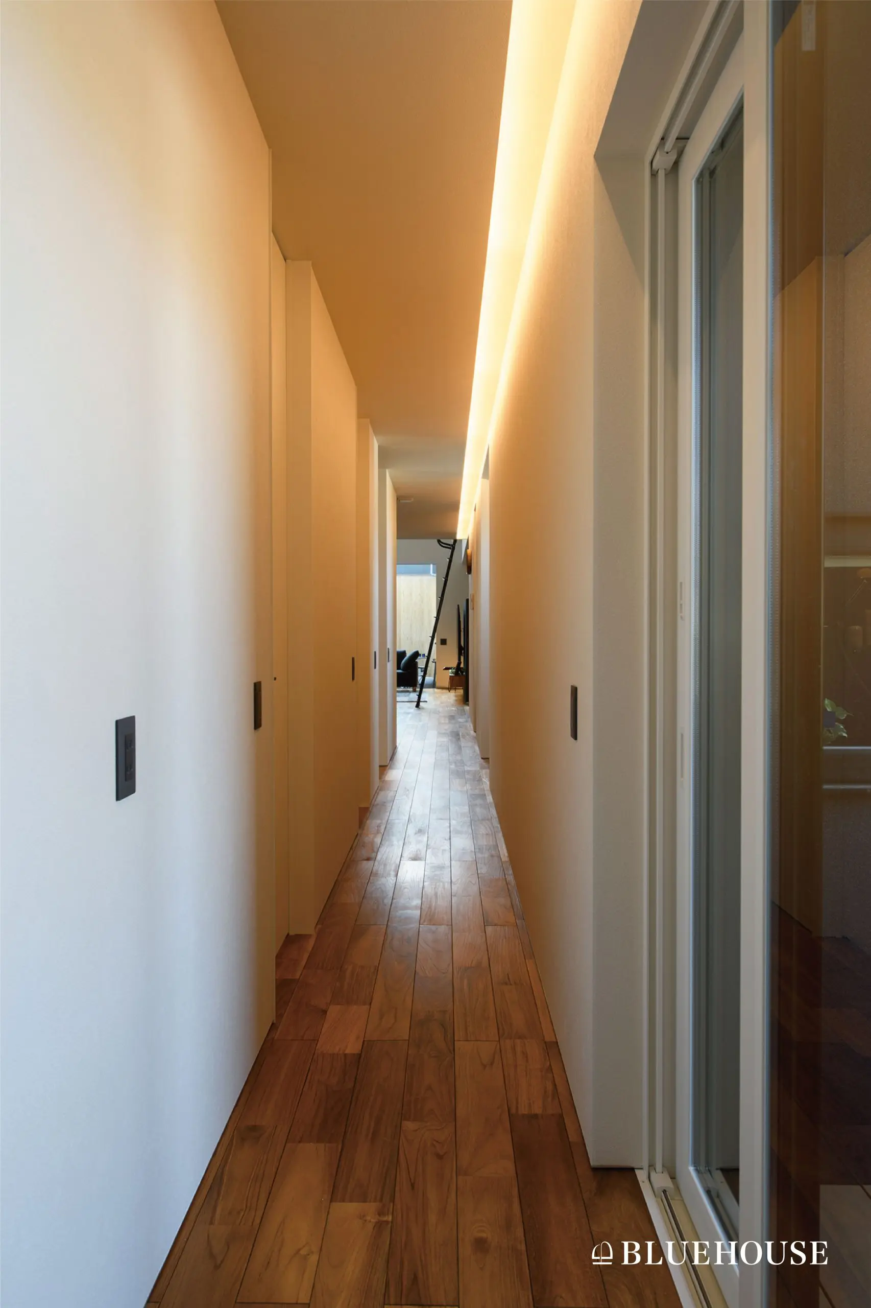 ライフリゾートを感じる中庭がある平屋