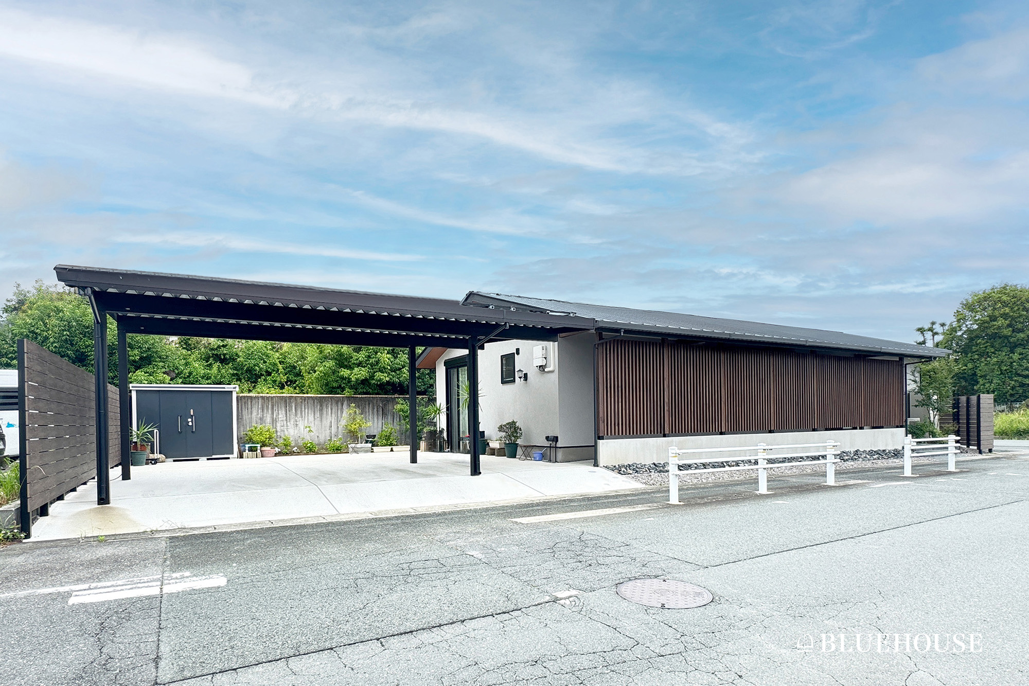 和と洋が美しく融合した平屋