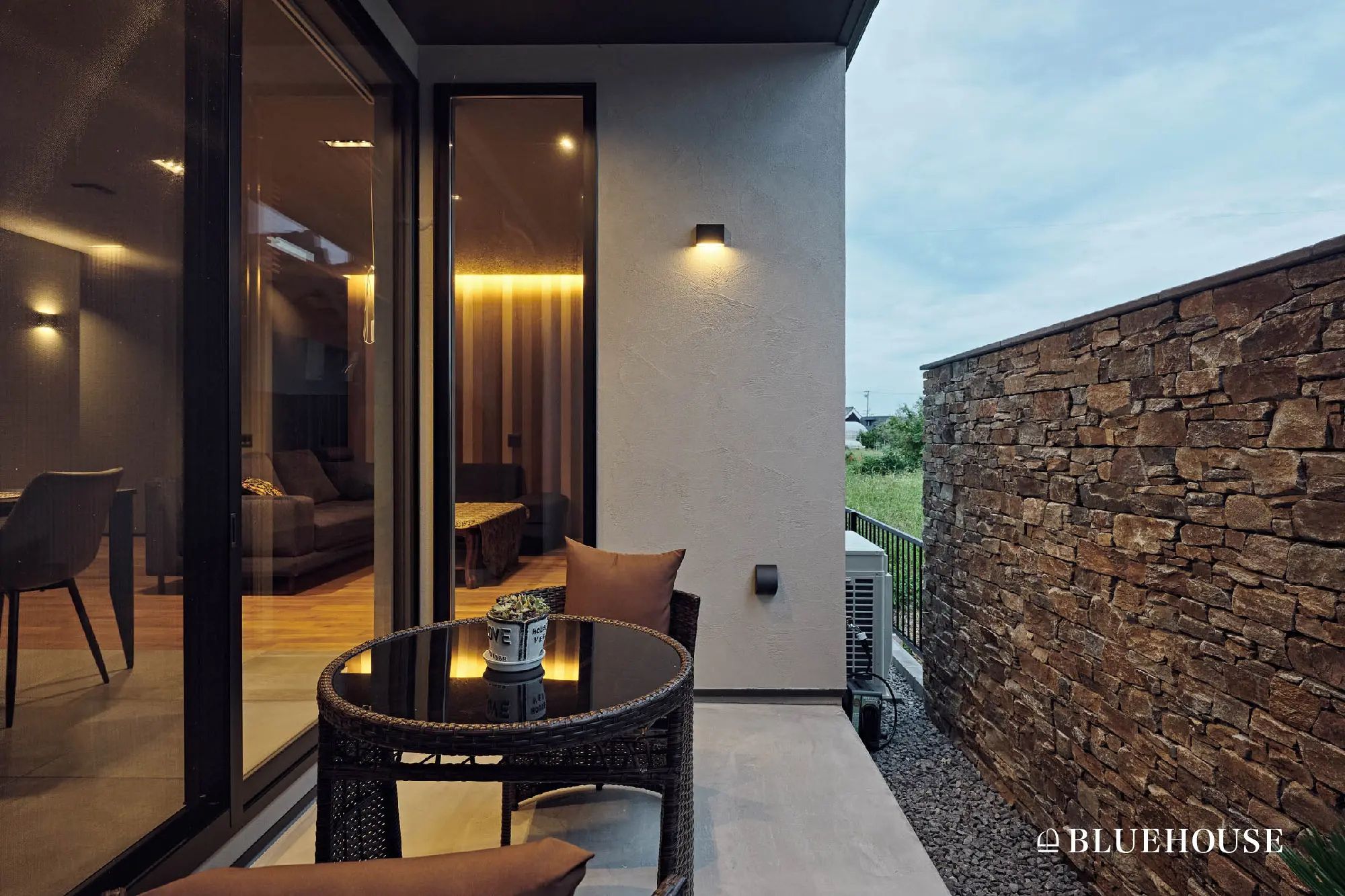 平屋×バルコニーで実現する開放的な住まい